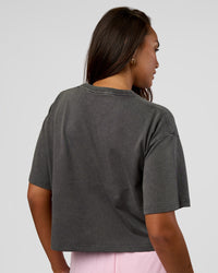Woman wearing Go-To Heavyweight Reflective Skimmer Tee - Dark Storm Washed-Reflective | Model:Kirstyn | Size:S | Thumbnail Index: 6