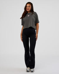 Woman wearing Go-To Heavyweight Reflective Skimmer Tee - Dark Storm Washed-Reflective | Model:Kirstyn | Size:S | Thumbnail Index: 4