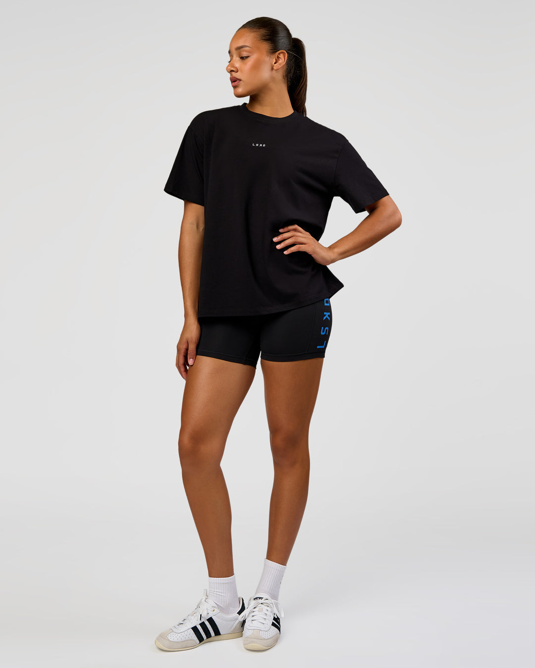 Woman wearing Go-To Love The Process FLXCotton Tee - Black-Palace Blue | Model:Rosie | Size:S - view 3