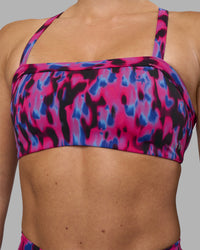 Woman wearing Inspired Sports Bra - Pink Luminous | Model:Hannah | Size:S | Thumbnail Index: 4