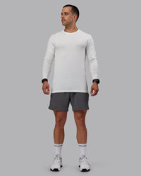 Man wearing Lift 6" Lined Performance Shorts - Dark Storm | Thumbnail Index: 6