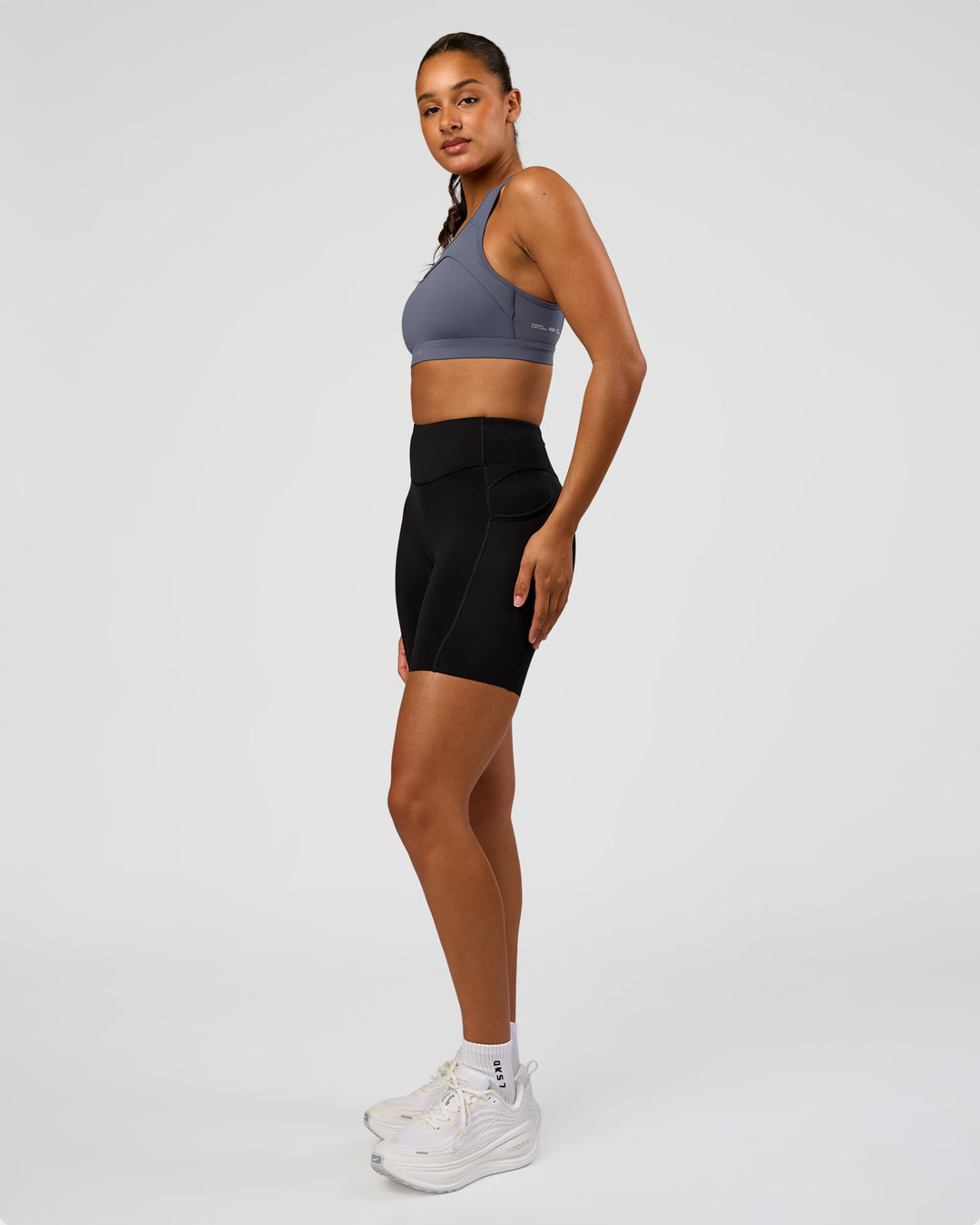 Woman wearing LimitLift Sports Bra - Night Shadow | Model:Rosie | Size:S - view 5