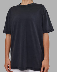 Woman wearing Love The Run FLXCotton Tee Oversize - Black Washed-Circular Grey | Model:Neve | Size:S | Thumbnail Index: 10