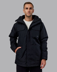 Man wearing Marshall 2.0 Jacket - Black | Model:Tommy | Size:S | Thumbnail Index: 20