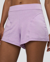 Woman wearing Movement CloudFLX 3" Short - Orchid Bloom Marl | Model:Tomi | Size:S | Thumbnail Index: 4