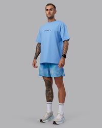 Man wearing Pace 5" Lined Performance Short - Storm Cloud| Model:Tommy | Size:S | Thumbnail Index: 4
