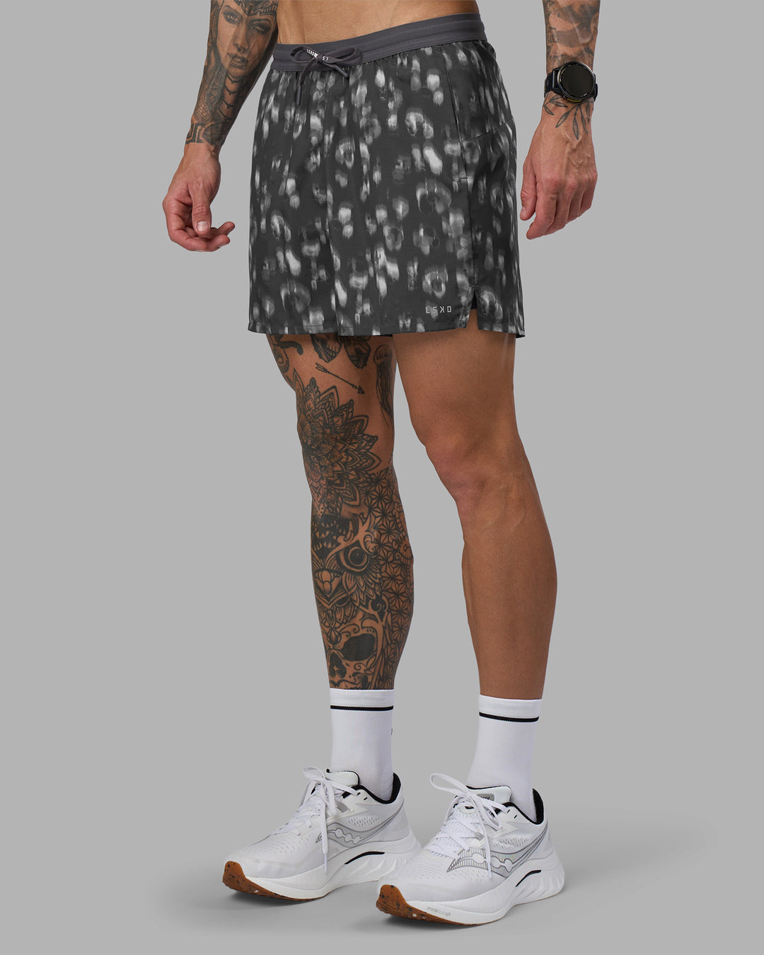 Man wearing Pace 5" Lined Running Short - Markings Dark Storm Print | Model:Tommy | Size:S - view 5