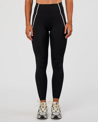 Woman wearing Power Ultra High-Rise Full Length Legging - Black | Model:Emelia | Size:S | Thumbnail Index: 8