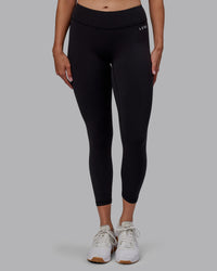 Woman wearing RXD Low-Rise 7/8 Legging - Black | Model:Blaize | Size:S | Thumbnail Index: 6