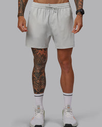 Man wearing Rep 5& | Thumbnail Index: 5