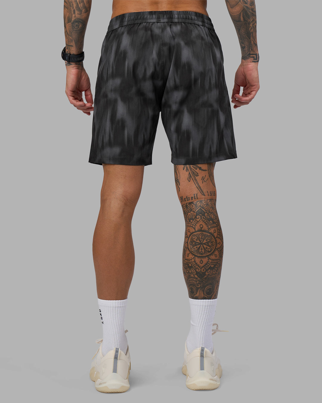 Man wearing Rep 7& - view 4