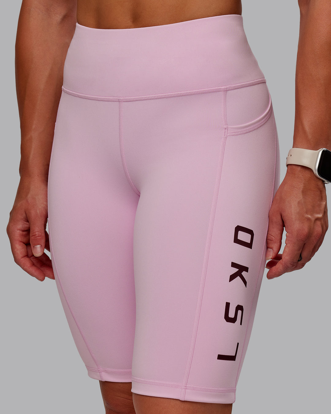 Woman wearing Rep Ultra High-Rise 9" Short Pockets - Marshmallow-Cherry Lacquer | Model:Amber | Size:S - view 6