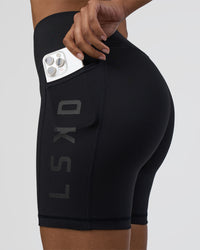 Woman wearing Rep Ultra High-Rise 6" Short Pockets - Black-Black | Model:Jordan | Size:S | Thumbnail Index: 6
