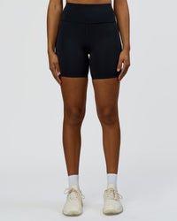 Woman wearing Rep Ultra High-Rise 6" Short Pockets - Black-Palace Blue | Model:Rosie | Size:S | Thumbnail Index: 5