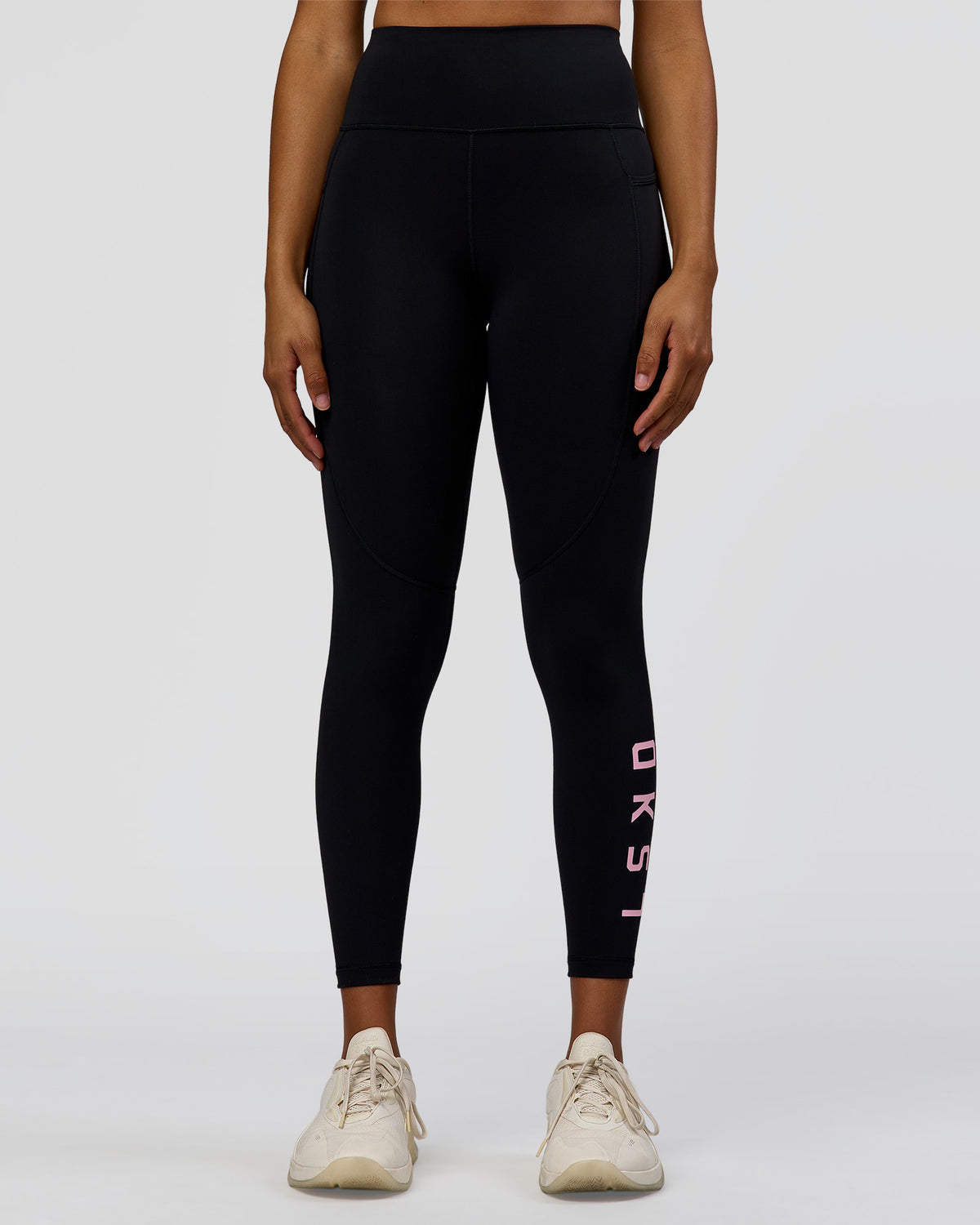 Woman wearing Rep Ultra High-Rise 7/8 Legging Pockets - Black-Marshmallow | Model:Rosie | Size:S