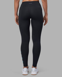 Woman wearing Rep Ultra High-Rise Full Length Legging Pockets - Black-Blue Atoll | Model:Sophie | Size:S | Thumbnail Index: 3