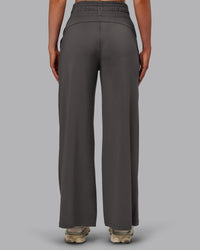 Woman wearing Restore CloudFLX Wide Leg Pant - Dark Storm | Model:Paris | Size:S | Thumbnail Index: 3