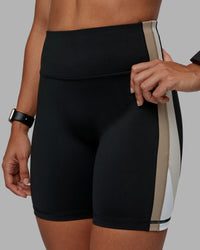 Woman wearing Revitalise Ultra High-Rise 6" Short - Black-Multi | Model:Tylah | Size:S | Thumbnail Index: 0