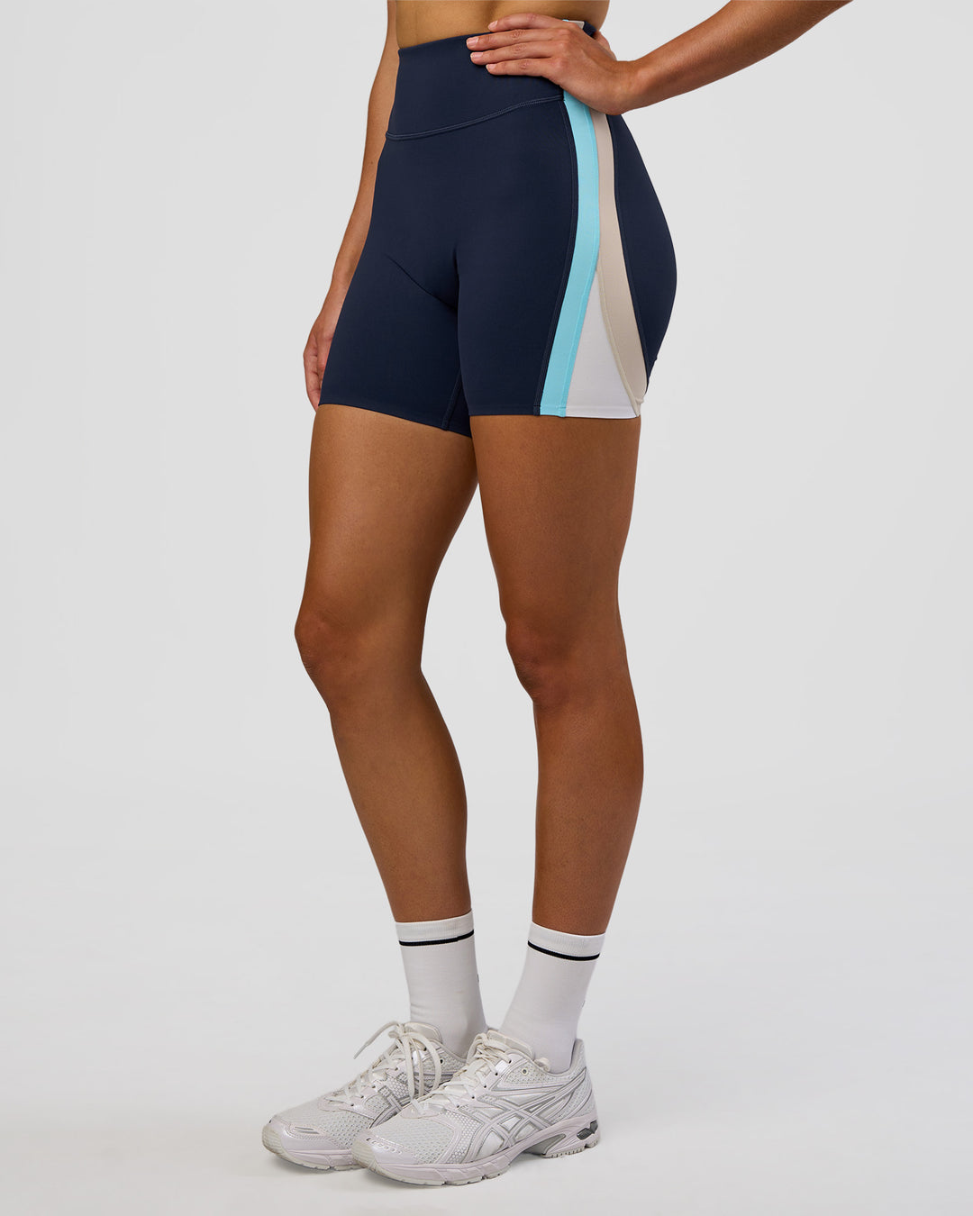 Woman wearing Revitalise Ultra High-Rise 6" Short - Future Navy-Multi | Model:Evie | Size:S - view 7