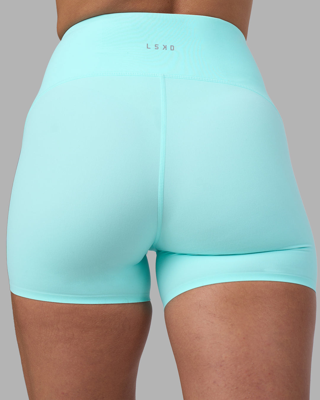 Woman wearing Rhythm Elixir Ultra High-Rise 4" Short - Island Paradise | Model:Sophie | Size:S - view 9