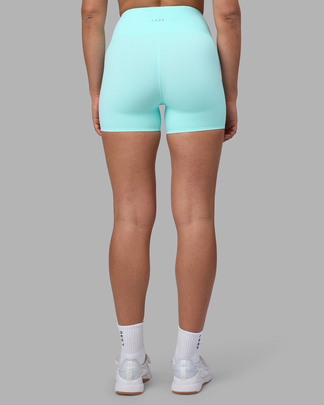Woman wearing Rhythm Elixir Ultra High-Rise 4" Short - Island Paradise | Model:Sophie | Size:S - view 7