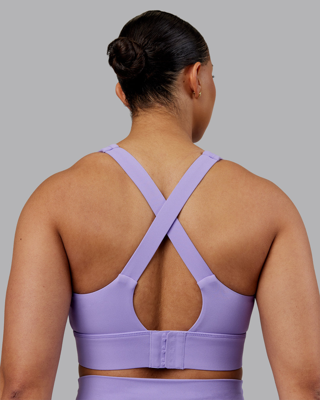 Woman wearing Sculpt Sports Bra - Violet Ray | Model:Ayla | Size:S - view 2