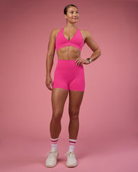 Woman wearing Fusion Ultra High-Rise 4" Short Pockets - Ultra Pink | Model:Hannah | Size:S | Thumbnail Index: 4