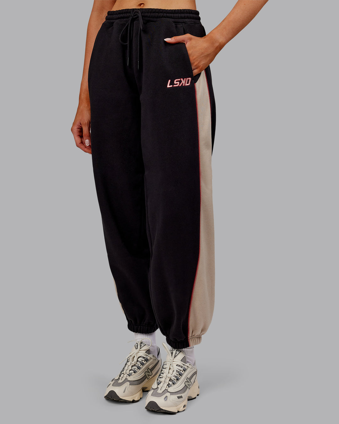 Woman wearing Stitch Up Fleece Sweat Pant - Black/Shale Beige | Model:Ella | Size:S - view 7