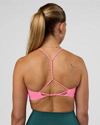 Woman wearing Twister Sports Bra - Candy Pink | Model:Myrte | Size:S | Thumbnail Index: 5