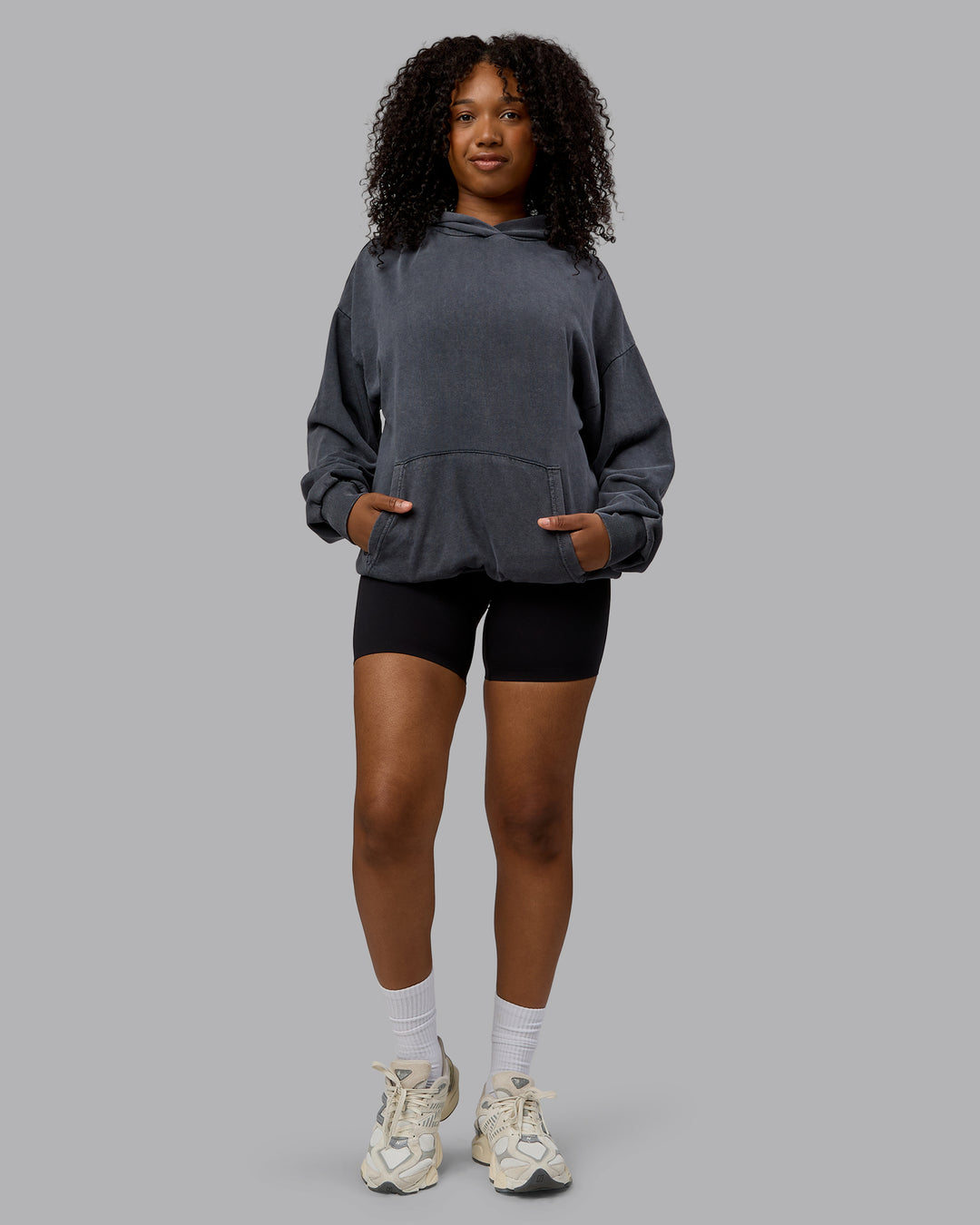 Woman wearing Unisex Washed Set the Standard Hoodie Oversize - Black-Greyish Purple - view 11