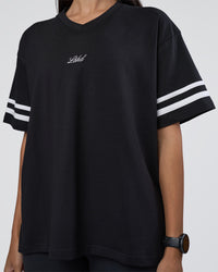 Woman wearing Victory FLXCotton Oversized Tee - Black-White | Model:Rhiley | Size:S | Thumbnail Index: 5