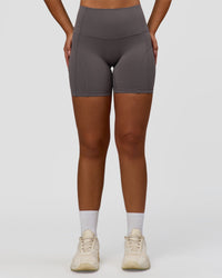 Woman wearing Bend High-Rise 6" Short - Duskstone | Model:Sophie | Size:S | Thumbnail Index: 6