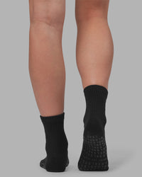 Signal Pilates Crew Grip Socks 2.0 - Black-Black | Thumbnail Index: 2