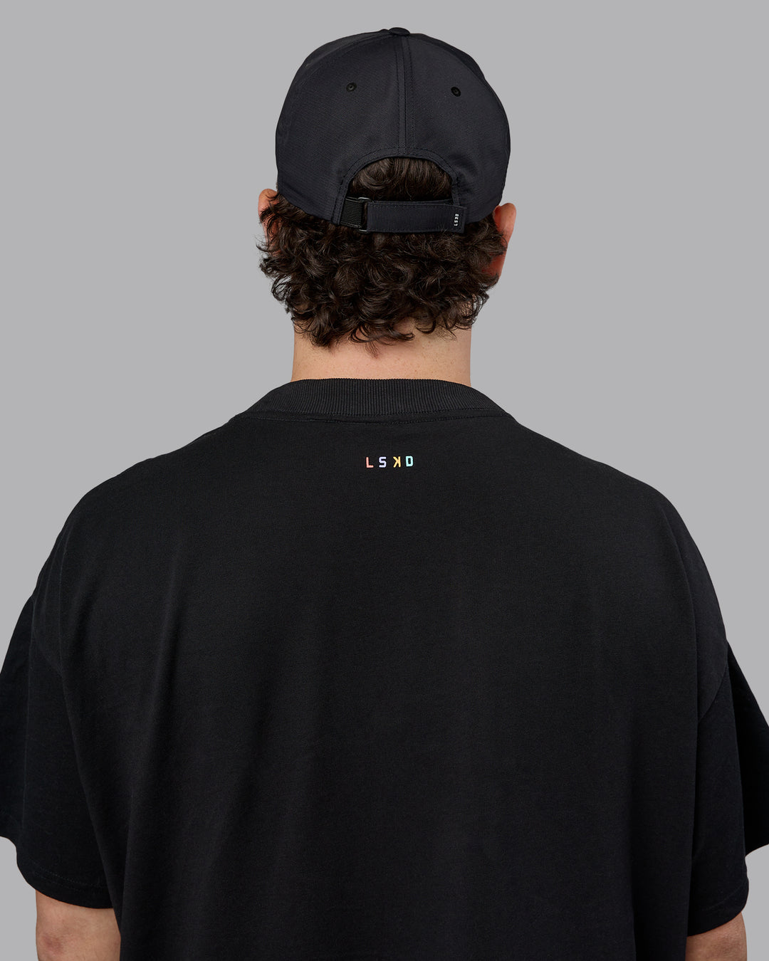 Man wearing Train Cap - Black-White - view 8