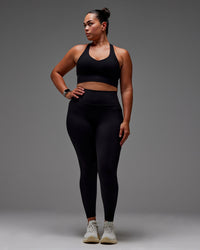 Woman wearing Fusion Ultra High-Rise Full Length Legging Pockets - Black | Model:Aimee | Size:XL | Thumbnail Index: 15
