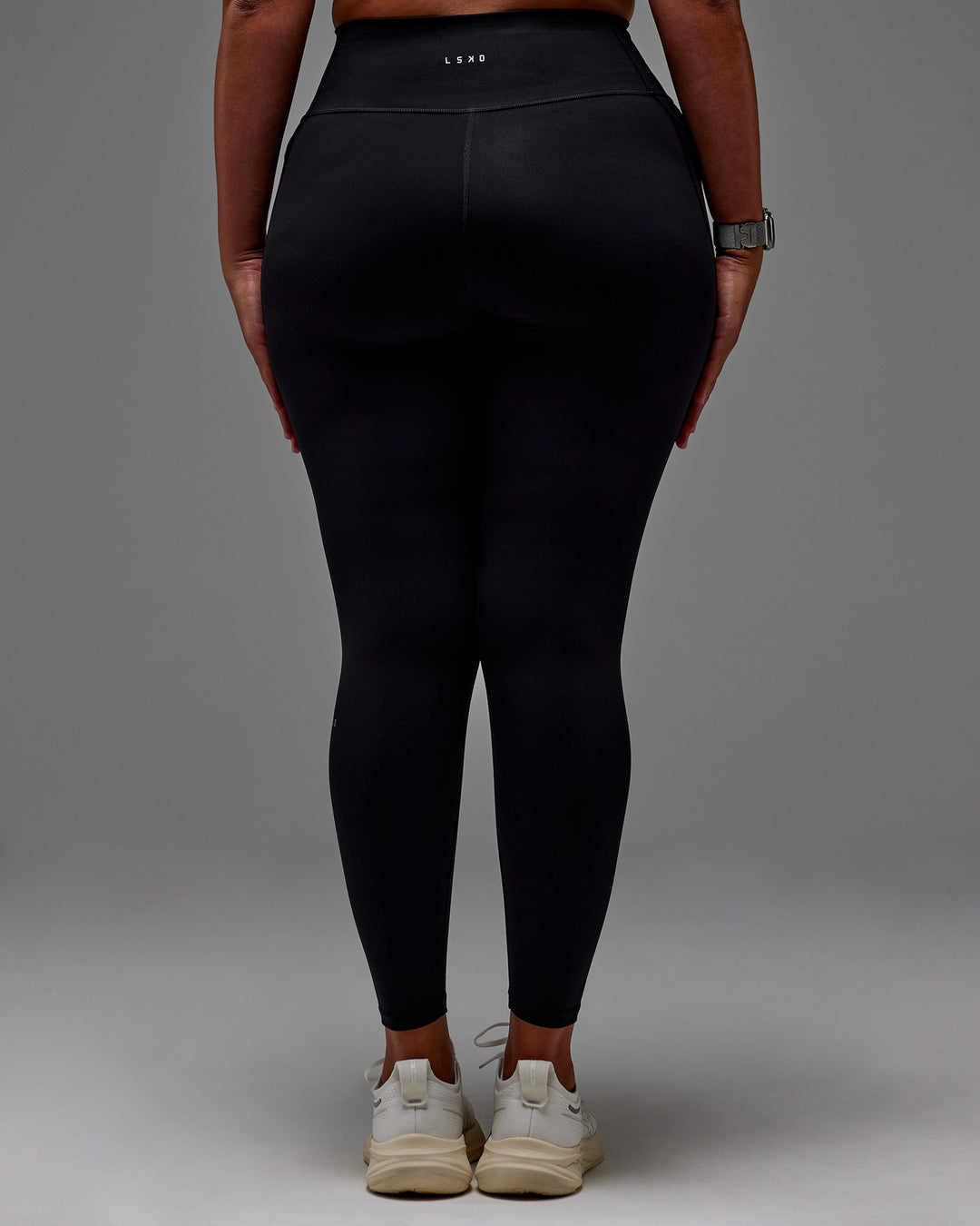 Woman wearing Fusion Ultra High-Rise Full Length Legging Pockets - Black | Model:Aimee | Size:XL - view 15