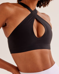 Woman wearing Bend & FLX Plunge Sports Bra - Black | Model:Georgia | Size:XS | Thumbnail Index: 1
