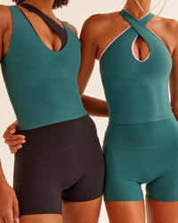 Woman wearing Bend & FLX Plunge Tank - Transformative Teal | Model:Both | Size:XS | Thumbnail Index: 0