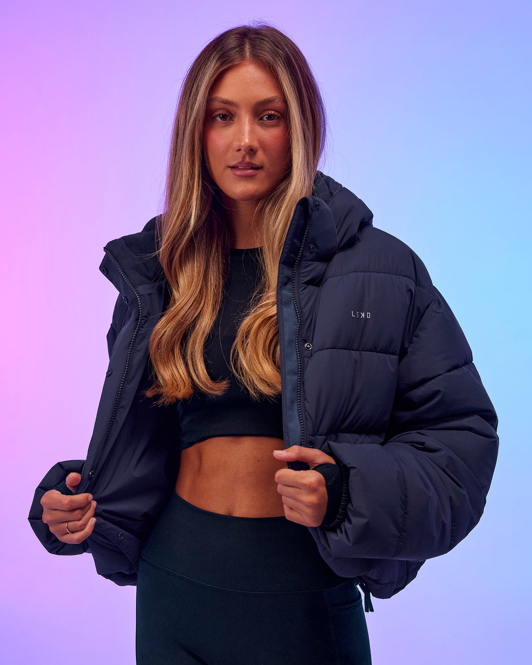 Woman wearing Go-To Puffer Jacket - Future Navy | Model:Georgia | Size:XS - view 5