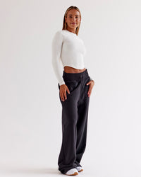 Woman wearing Go-To Wide Leg Track Pant - Black | Model:Jaimee | Size:XS | Thumbnail Index: 3