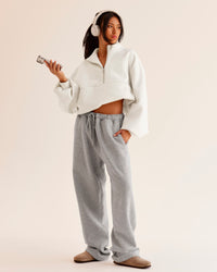 Woman wearing Luxe ZeroCrease Spacer Half Zip - Silver Marl | Model:Loren | Size:XS | Thumbnail Index: 4