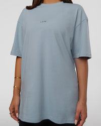 Woman wearing Abstract Haze FLXCotton Tee - Dusty Blue-Black | Model:Bianca | Size:XS | Thumbnail Index: 9