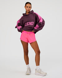 Woman wearing Accelerate 3" Mid-Rise Running Short - Sugar Plum | Model:Brylee | Size:XS | Thumbnail Index: 6