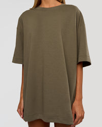 Woman wearing AfterDark ZeroCrease Oversized Tee - Walnut Grey | Model:Georgia | Size:XS | Thumbnail Index: 9