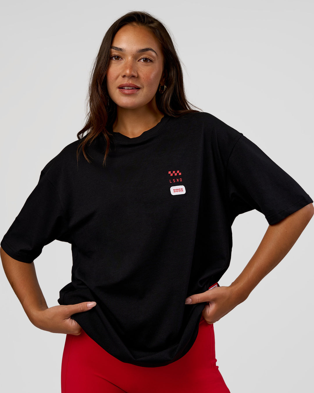 Woman wearing Archive FLXCotton Oversized Tee - Black-Scarlet | Model:Kirstyn | Size:XS - view 5