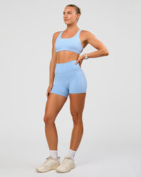 Woman wearing Aspire Sports Bra - Open Air | Model:Maja | Size:XS | Thumbnail Index: 6