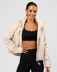 Woman wearing Auxiliary 2.0 Jacket - Shale Beige | Model:Brylee | Size:XS | Thumbnail Index: 13
