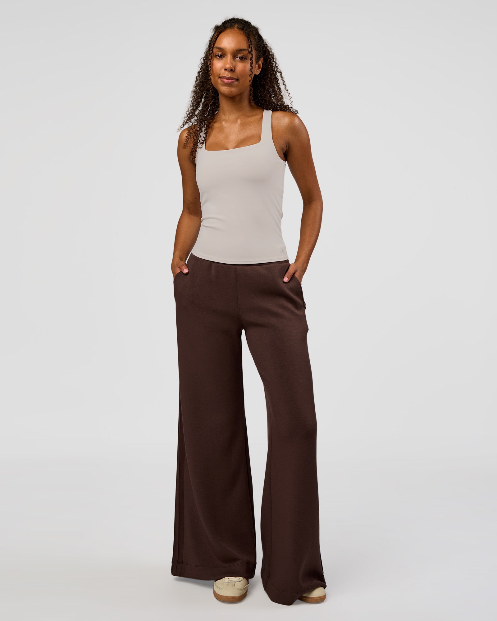 Woman wearing CF Train Hard Shelf Bra Tank - Clay | Model:Jordan | Size:XS