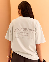 Woman wearing CF Unisex Oversized Heavyweight FLXCotton Tee - Clay-CF X LSKD Sport | Model:Chloe | Size:XS | Thumbnail Index: 7