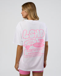 Woman wearing Dare To Think FLXCotton Tee Oversize - White-Candy Pink | Model:Leilani | Size:XS | Thumbnail Index: 3